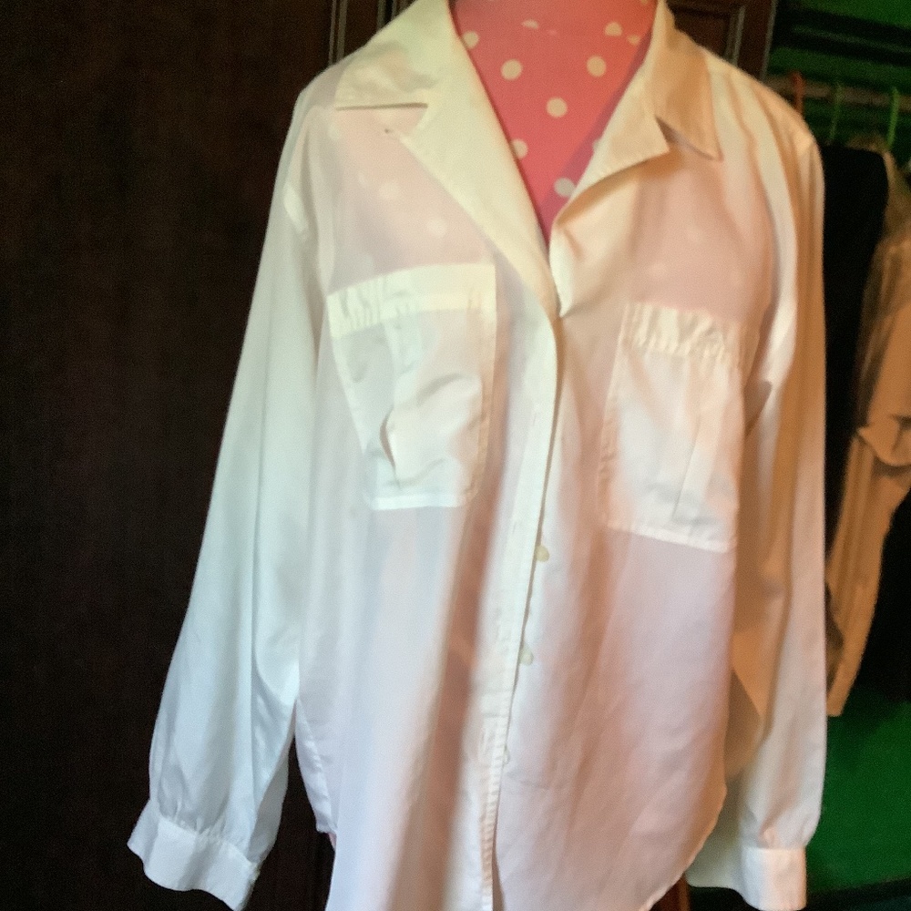 Women’s David Matthews white Button Down Blouse 16